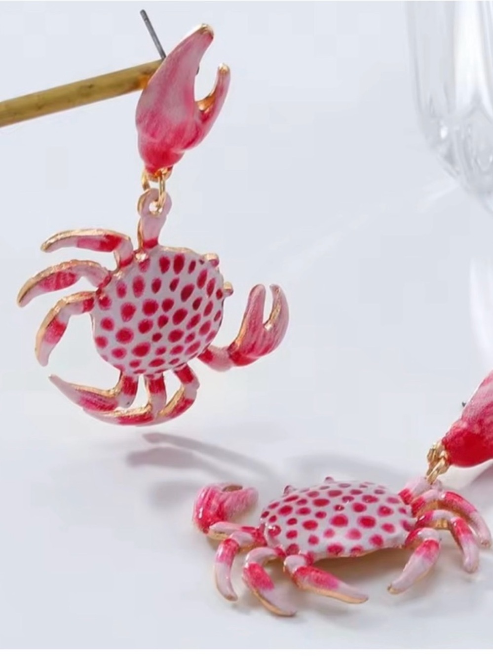 Playful Crab Dangle Earrings - Women Jewelry - Picture 2 of 4